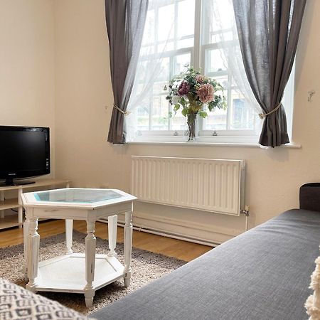 Harper'S Place Near Kings Cross - 2 Double Beds, 1 Sofa Bed, Great Location, Ideal For Families Apartment London Exterior photo