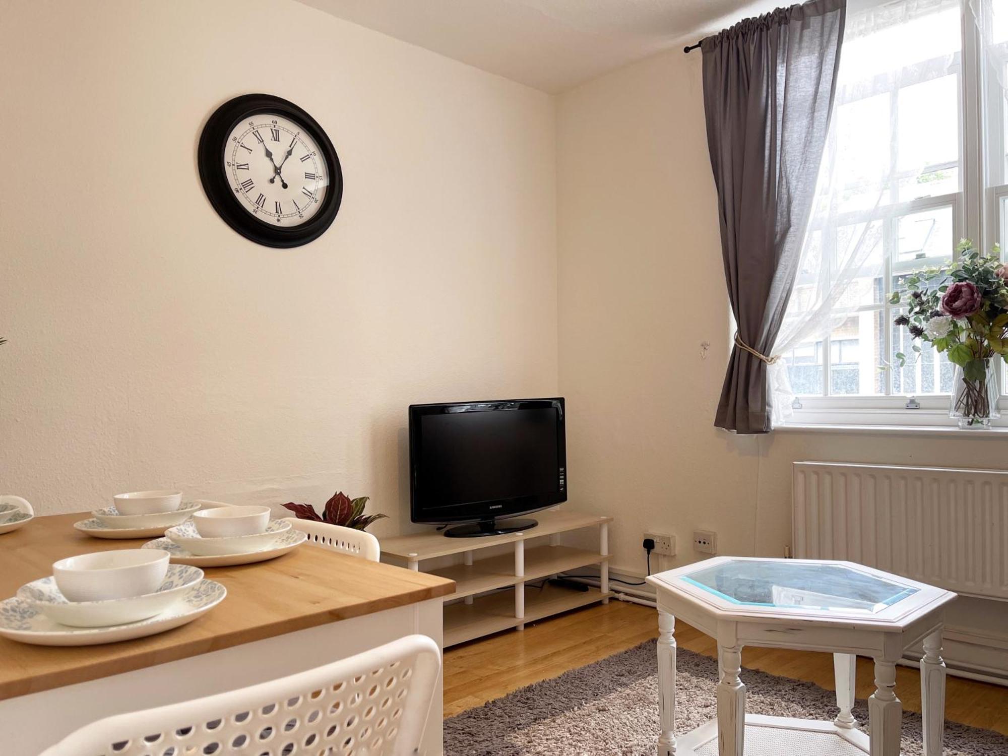 Harper'S Place Near Kings Cross - 2 Double Beds, 1 Sofa Bed, Great Location, Ideal For Families Apartment London Exterior photo